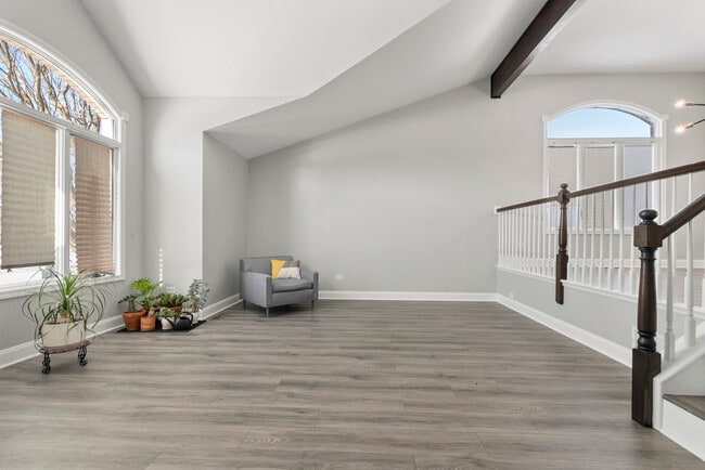 Photo - 790 Eastwind Dr