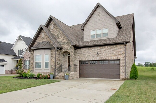 Building Photo - Custom Build in Sango. Wow Factor