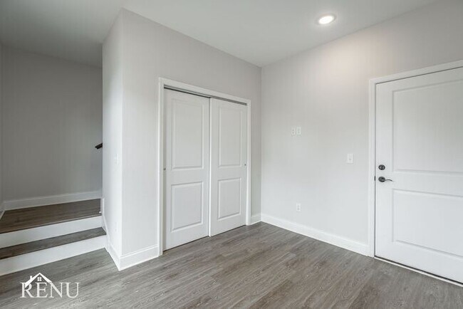 Photo - 5706 Sofias Cir