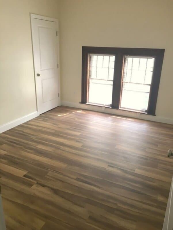Photo - 308 Main St Unit 3