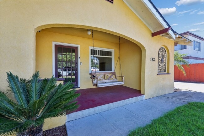 Photo - 133 N Tassajara Dr