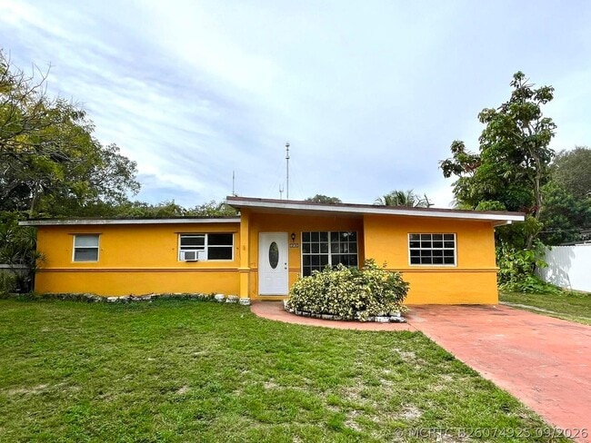 112 Newton Rd