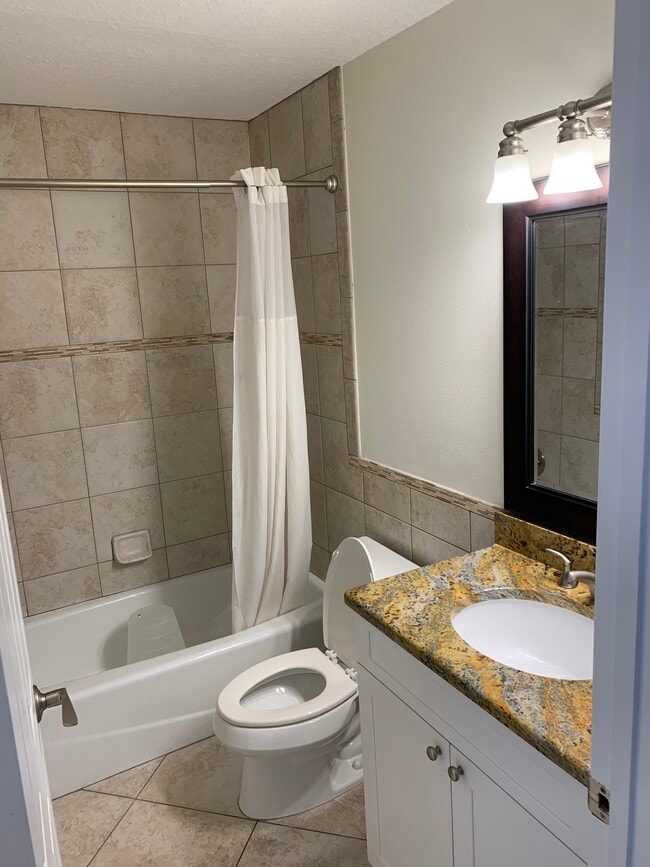 Guest bath - 3745 59th Ave W Unit 3745