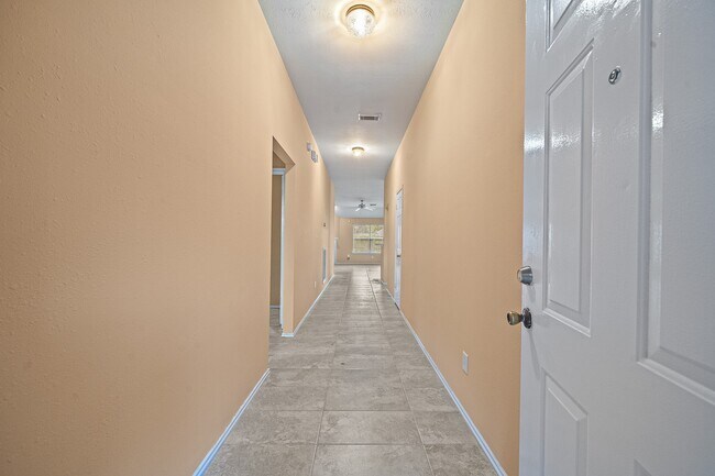 Photo - 9135 Reagan Meadow Ct