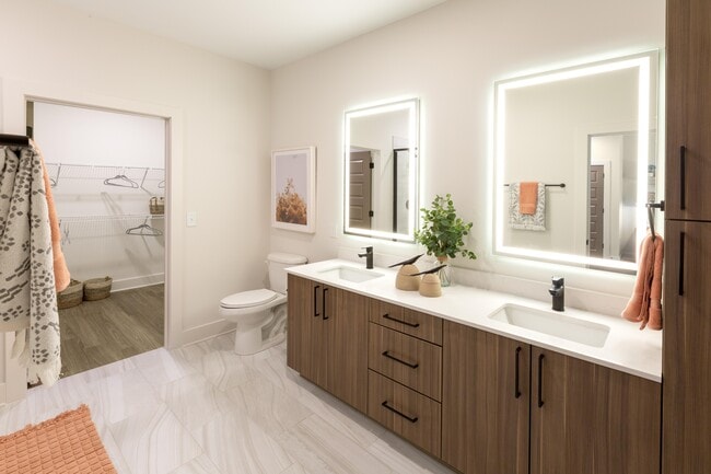 Photo - Lumen Briarcliff