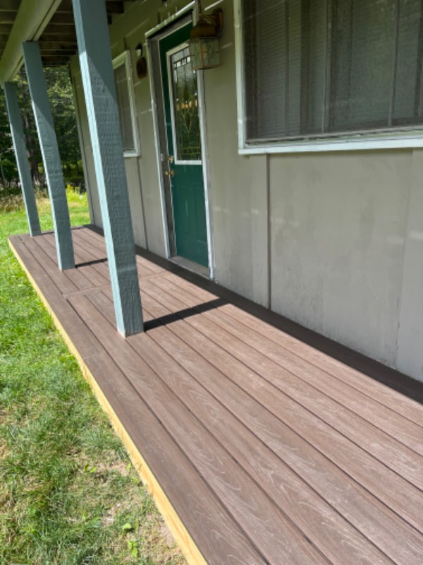 Photo - 186 Davos Rd