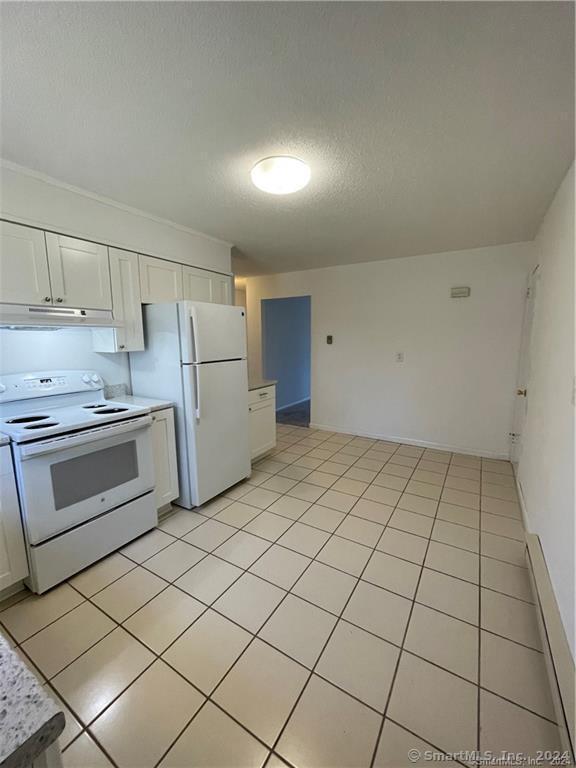 Photo - 23 College St Unit APT 5