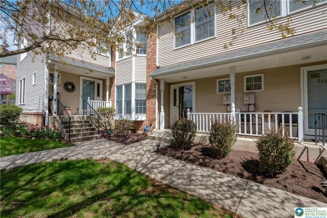 Building Photo - 3418 Park Pl