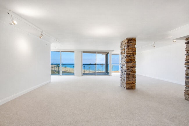 Photo - 201 Ocean Ave Unidad 909B
