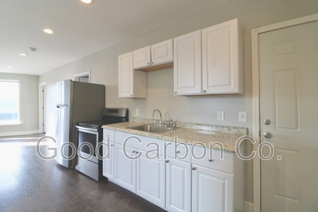 Photo - 765 Oliver St Condo Unit 4