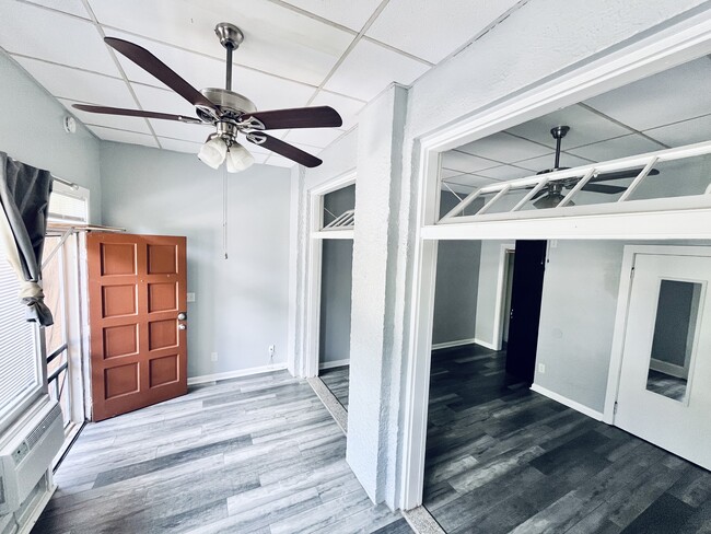 Photo - San Rafael Apartments