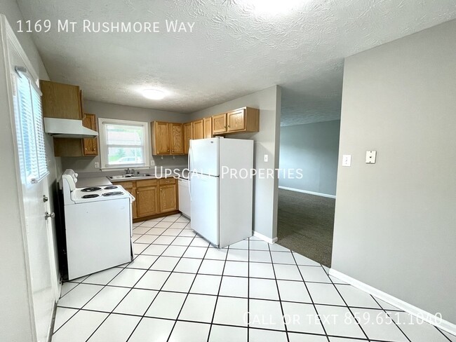 Photo - 1169 Mt Rushmore Way