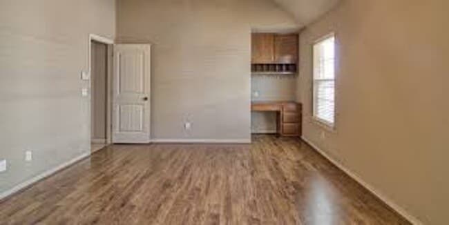 Photo - Gated Community Villas At Cedar Creek +  3 Bed 2 Bath + Edmond Schools