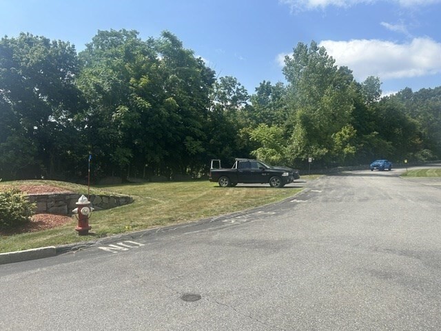 Photo - 530 Mammoth Rd