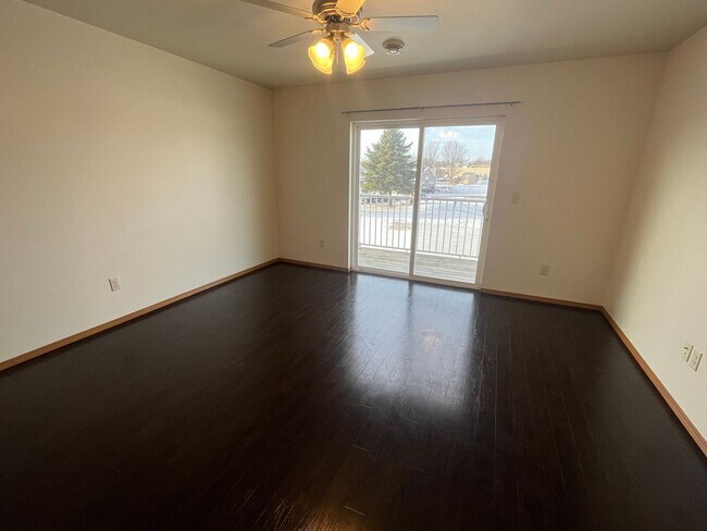 Photo - 2 Bedroom /1 Bath Apartment! Unit 513#6
