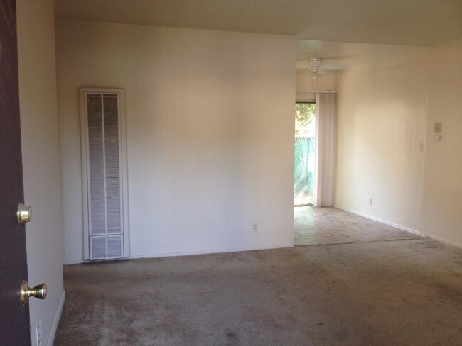 Living Room - 24812 Newhall Ave Apartment Unit 17