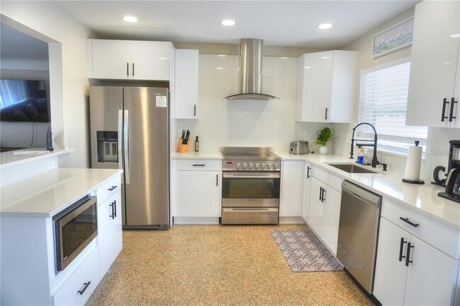 Photo - 104 163rd Ave