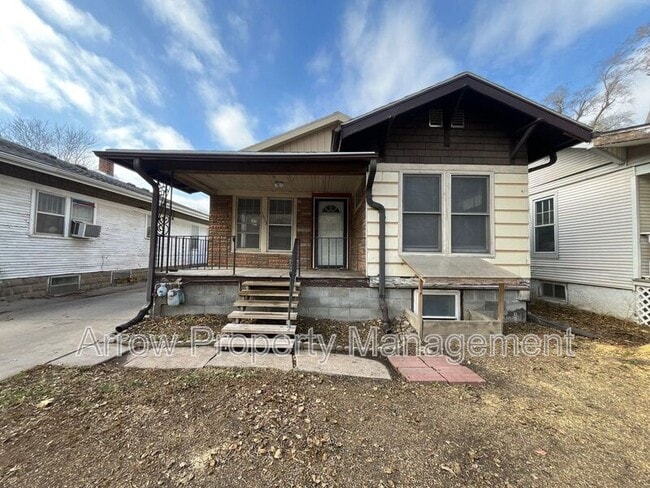 Building Photo - 1613 N 33rd St