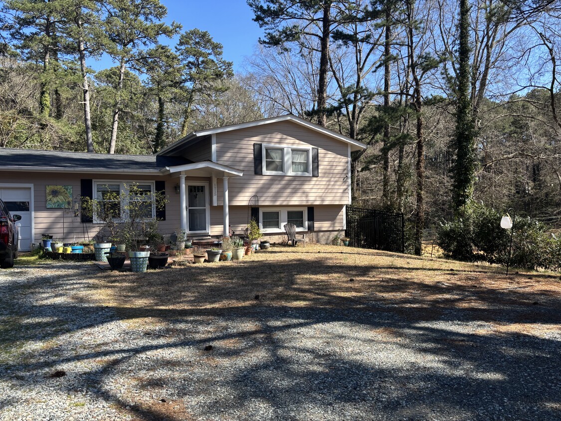 Front of home-street view - 1215 Anderson St (Durham, NC)