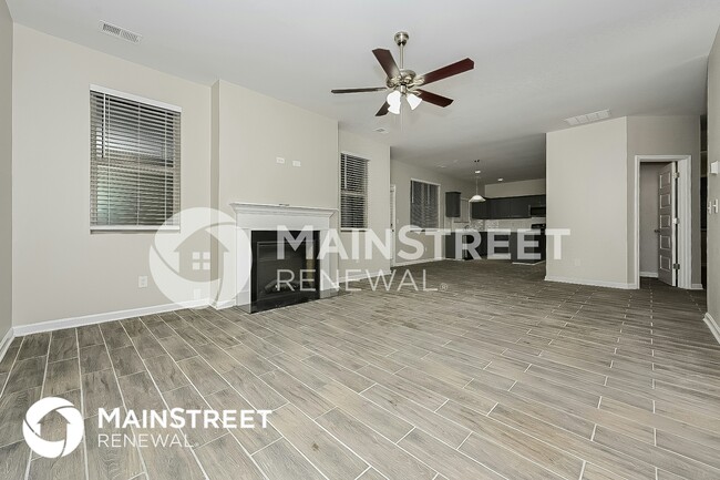 Photo - 1155 Werre Way