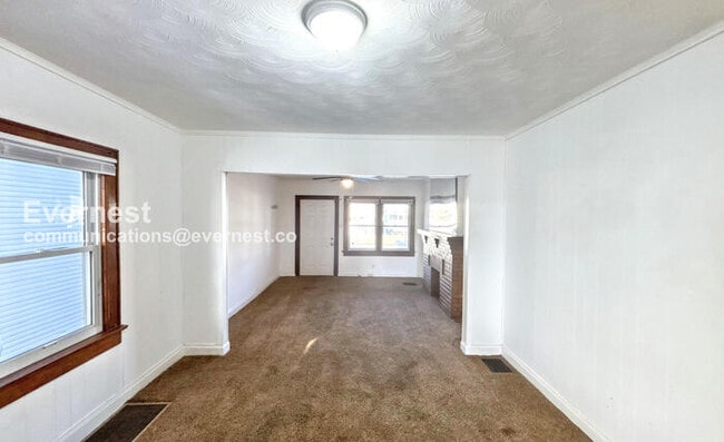 Photo - 661 S Burgess Ave