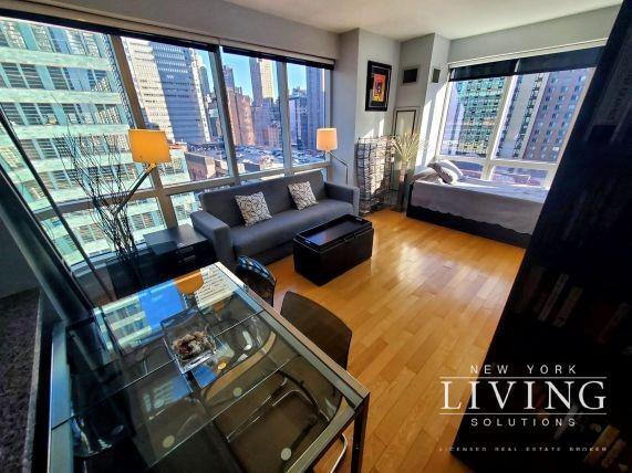 Photo - 1 bedroom in NEW YORK NY 10036 Unit 17K