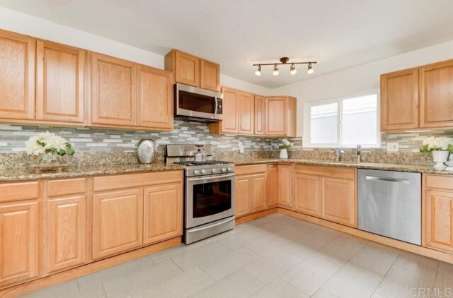 Photo - 161 Palm Ave Unit 162