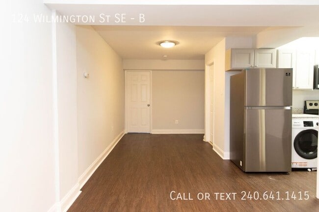 Photo - 124 Wilmington Pl SE Unidad B