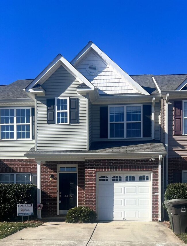 Beautiful Two-Story Townhome for Rent - Fr... - Beautiful Two-Story Townhome for Rent - Fr...