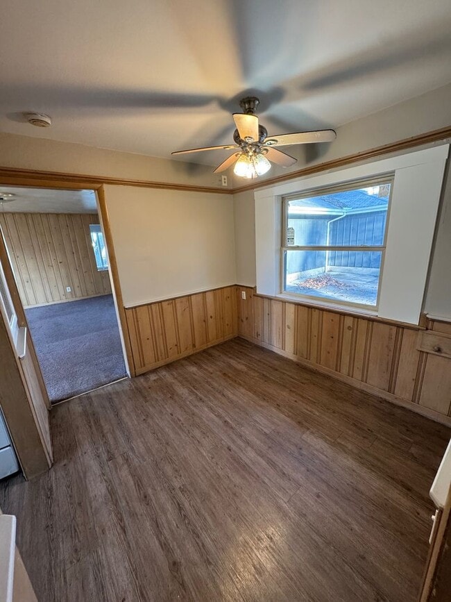 Photo - 4122 Hiawatha Blvd