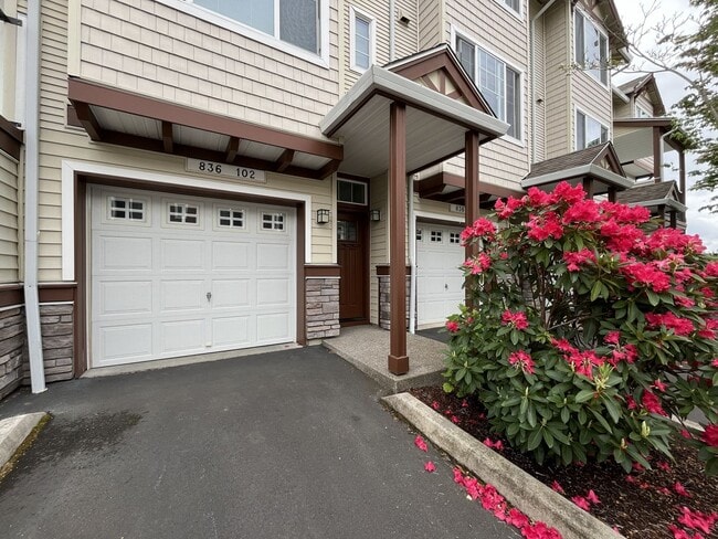 Photo - 2 Bedroom 2.5 Bathroom with 2 Tandem Car garage ~ Convenient Cedar Mill Location Near St. Vincent...