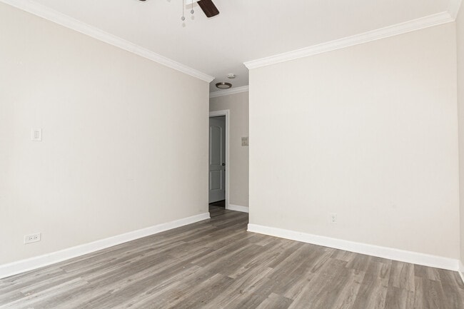Photo - 837 W Cornelia Ave Unidad 1N