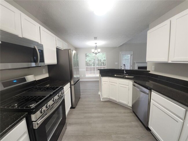 Building Photo - 3225 Landgraf Close Rental