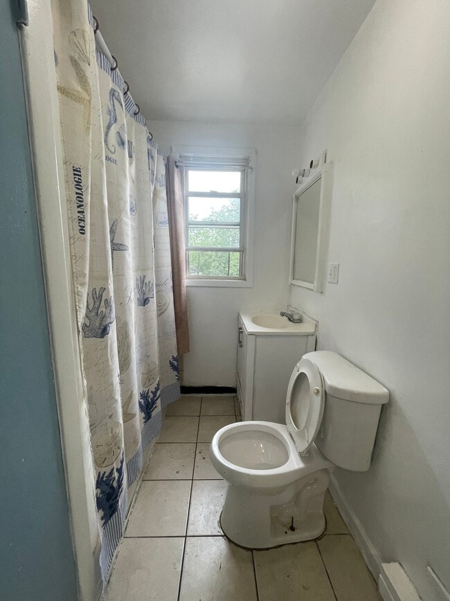 Photo - 62 Dehart Pl