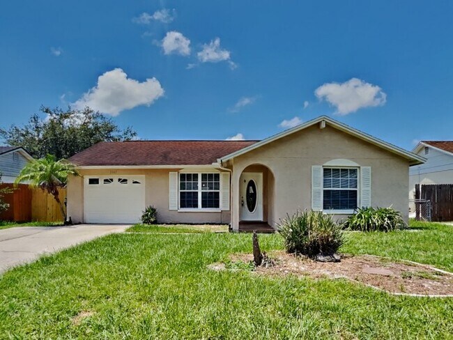 Spacious 3/2 - Spacious 3/2