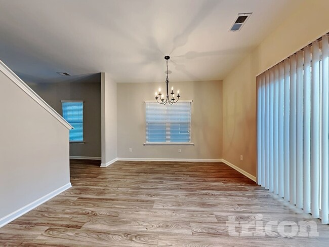 Photo - 145 Brewers Oak Ln