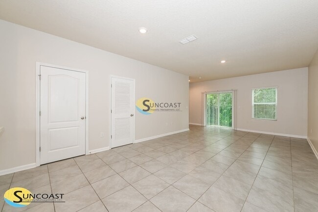 Photo - 7601 Legacy Trl