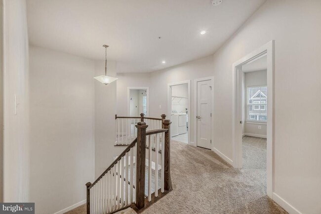 Photo - 6425 Greenleigh Ave