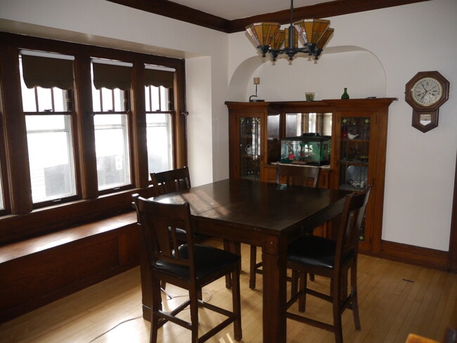 Photo - 1533 N 50th Pl
