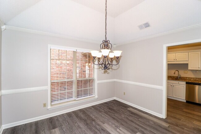 Photo - 1518 Appling Wood Cove S