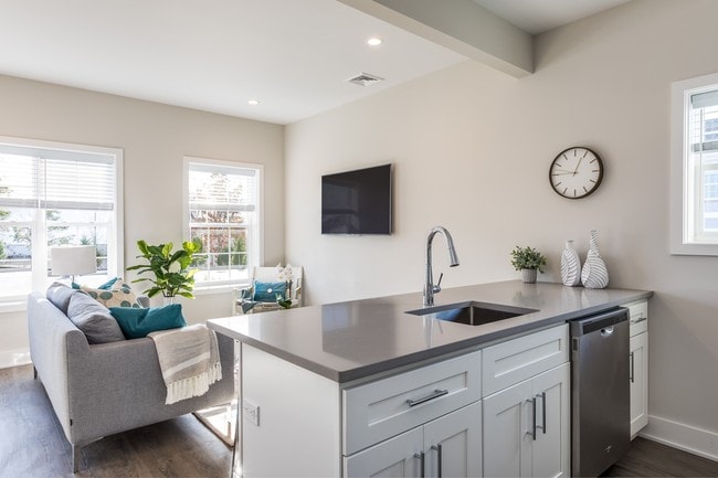 Photo - Fairfield At Kings Park