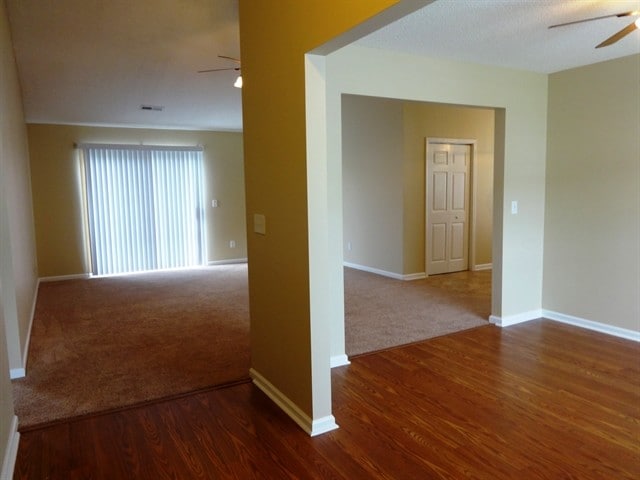 Photo - 5018 Thornton Dr