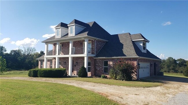 Photo - 17803 Campbell Ln