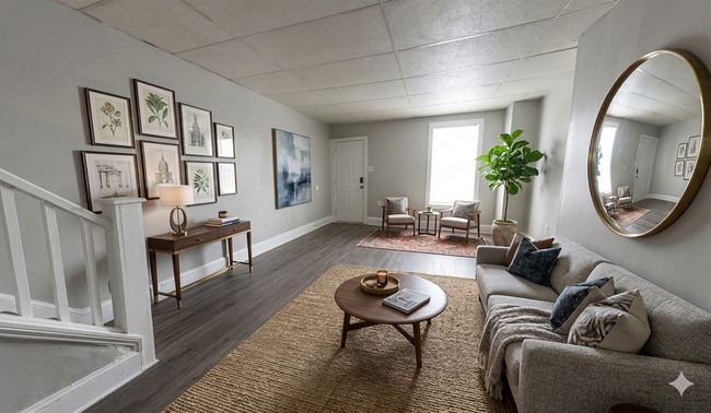 Photo - Renovated Three Bedroom w/ New Flooring throughout in Southwest