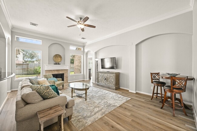 Photo - 1330 Leigh Gdns Dr