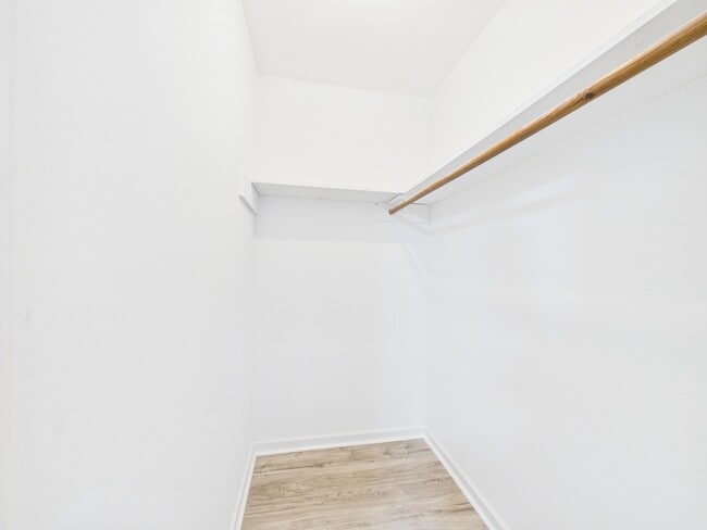 Building Photo - 10915 Sagedowne Ln