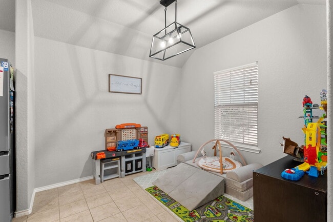 Photo - 3041 Turquoise