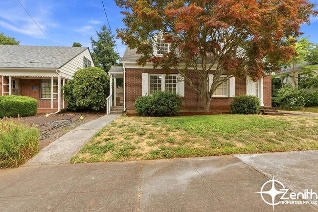 Photo - 404 E 17th St Unidad A