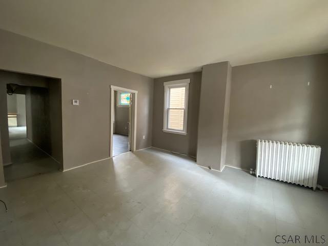 Photo - 722 Somerset St