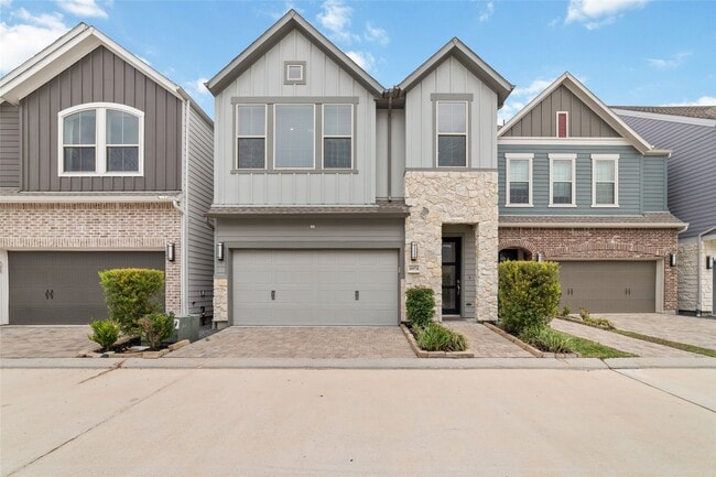Building Photo - 10974 Swang Link Dr